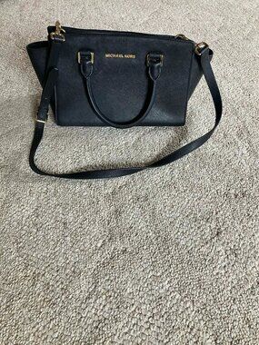 MICHAEL KORS Black Purse